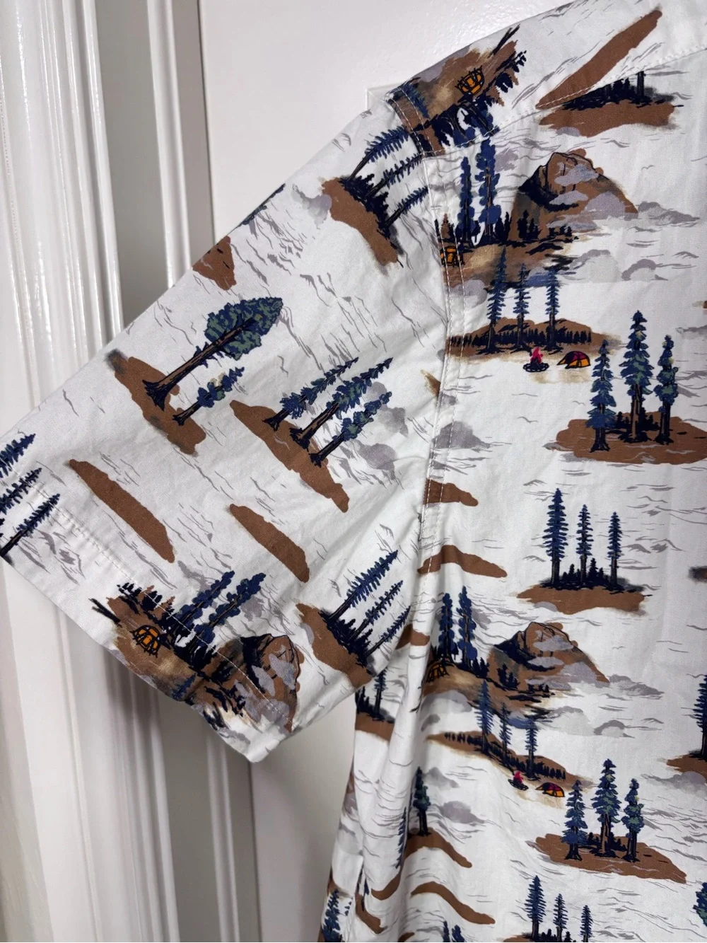 The North Face Baytrail Pattern Short Sleeve Button Up Shirt Men’s L White